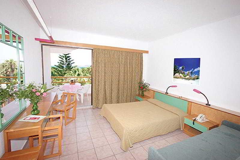 Tigaki Beach Hotel Ngoại thất bức ảnh