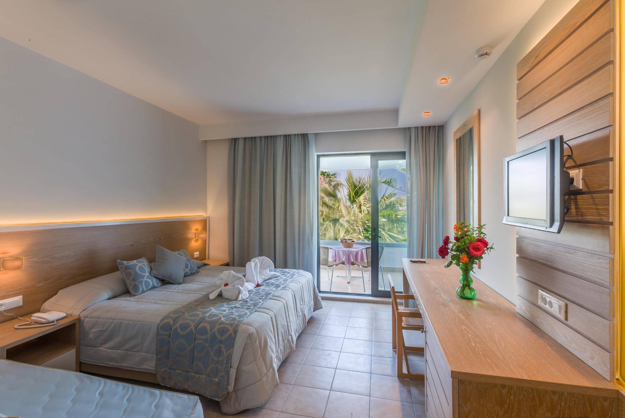 Tigaki Beach Hotel Ngoại thất bức ảnh