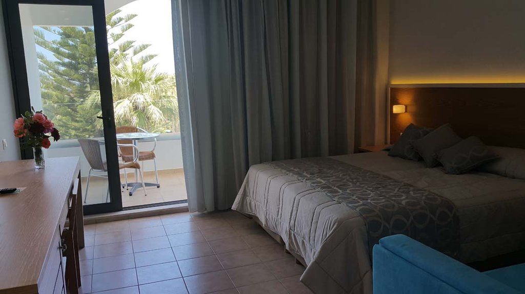 Tigaki Beach Hotel Ngoại thất bức ảnh