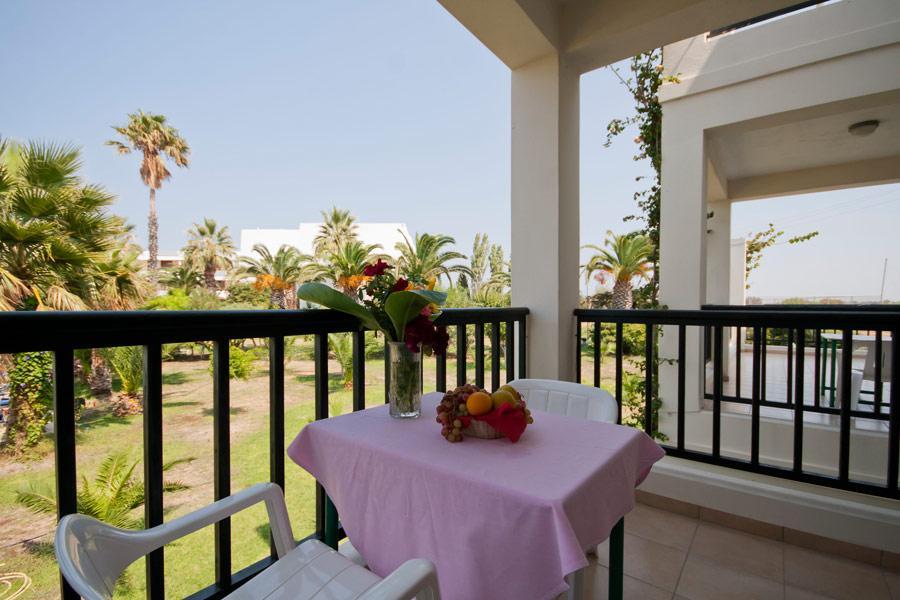 Tigaki Beach Hotel Ngoại thất bức ảnh